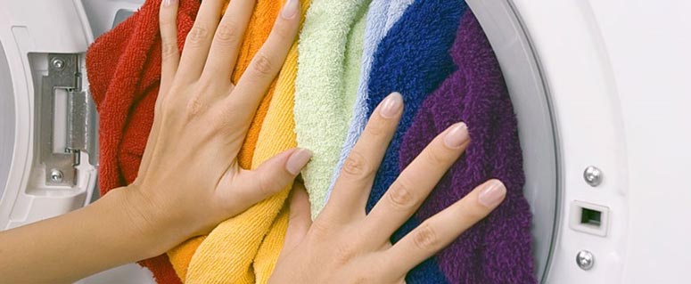 مقدار لباس داخل ماشین بیش از حد ظرفیت آن است