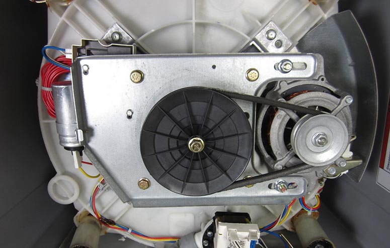 تسمه ماشین لباسشویی شل یا پاره شده است