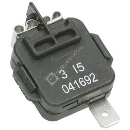 رله استارت موتور خراب شده است