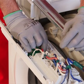 برد کنترل ماشین لباسشویی خراب شده است