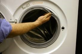 درب ماشین بهخوبی بسته نشده است