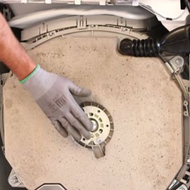 فرسودگی بلبرینگ‌های ماشین لباسشویی