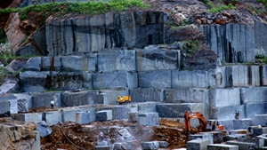 فرآیند تولید و فرآوری سنگ&zwnj;های اسلب طبیعی