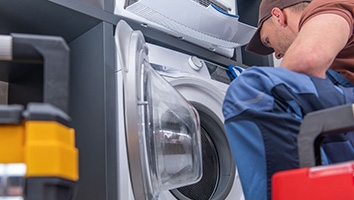 ۶ علت گرم نشدن آب ماشین لباسشویی و راه&zwnj;حل آن